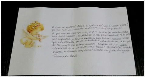 Cartão de agradecimento da Maria Fernanda, a mãe que conseguiu salvar a sua filha com a ajuda da Clínica da Mente.